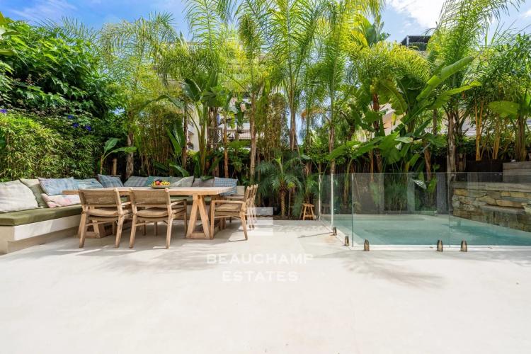 Appartement en rez-de-jardin avec piscine privative - Cannes Palm Beach